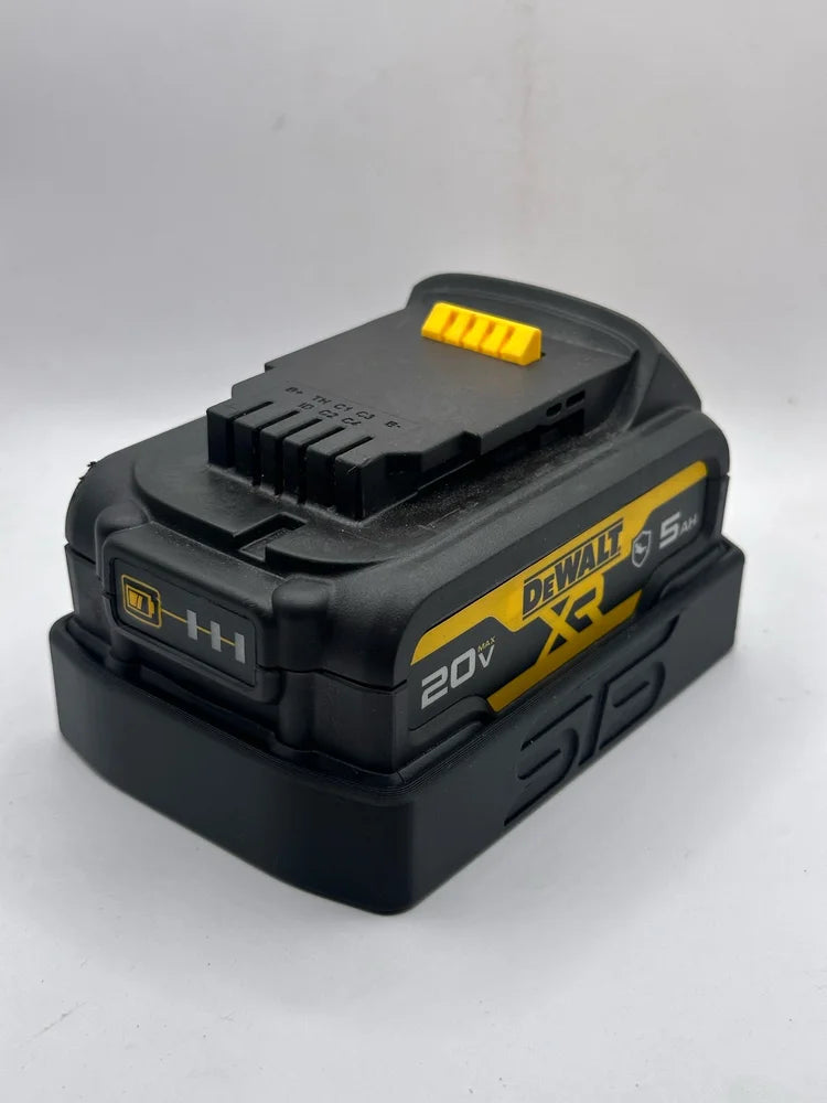 STS Auto Design Tools DCB205G/MB204 Magnetic Battery Cover DWDCB205G