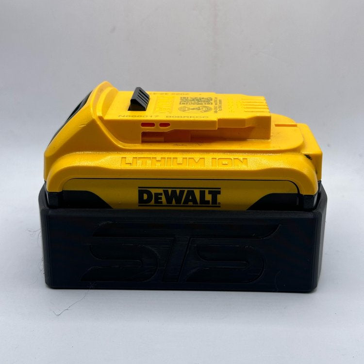STS Auto Design DWDCB204 – Dewalt 20V 4.0Ah DCB204 Magnetic Battery
