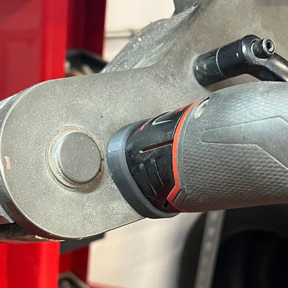 STS Auto Design MW12TL – Milwaukee M12 Tri-Lobe Magnetic Battery Cover