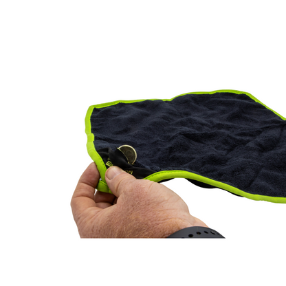 VIM Tools - 16'' X 16'' MAGNETIC MICROFIBER RAG - BLACK & GREEN